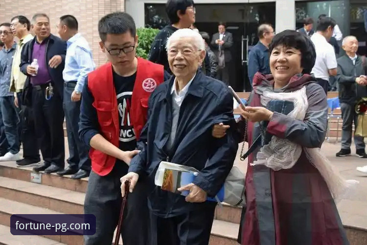 从“金元帝国”到法庭审判：一场商业与足球的兴衰深度评测